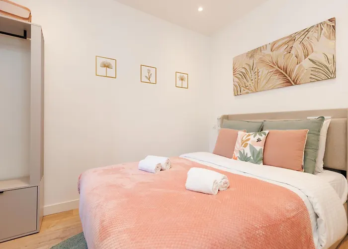 Aurea Yourhosthelper Lägenhet *